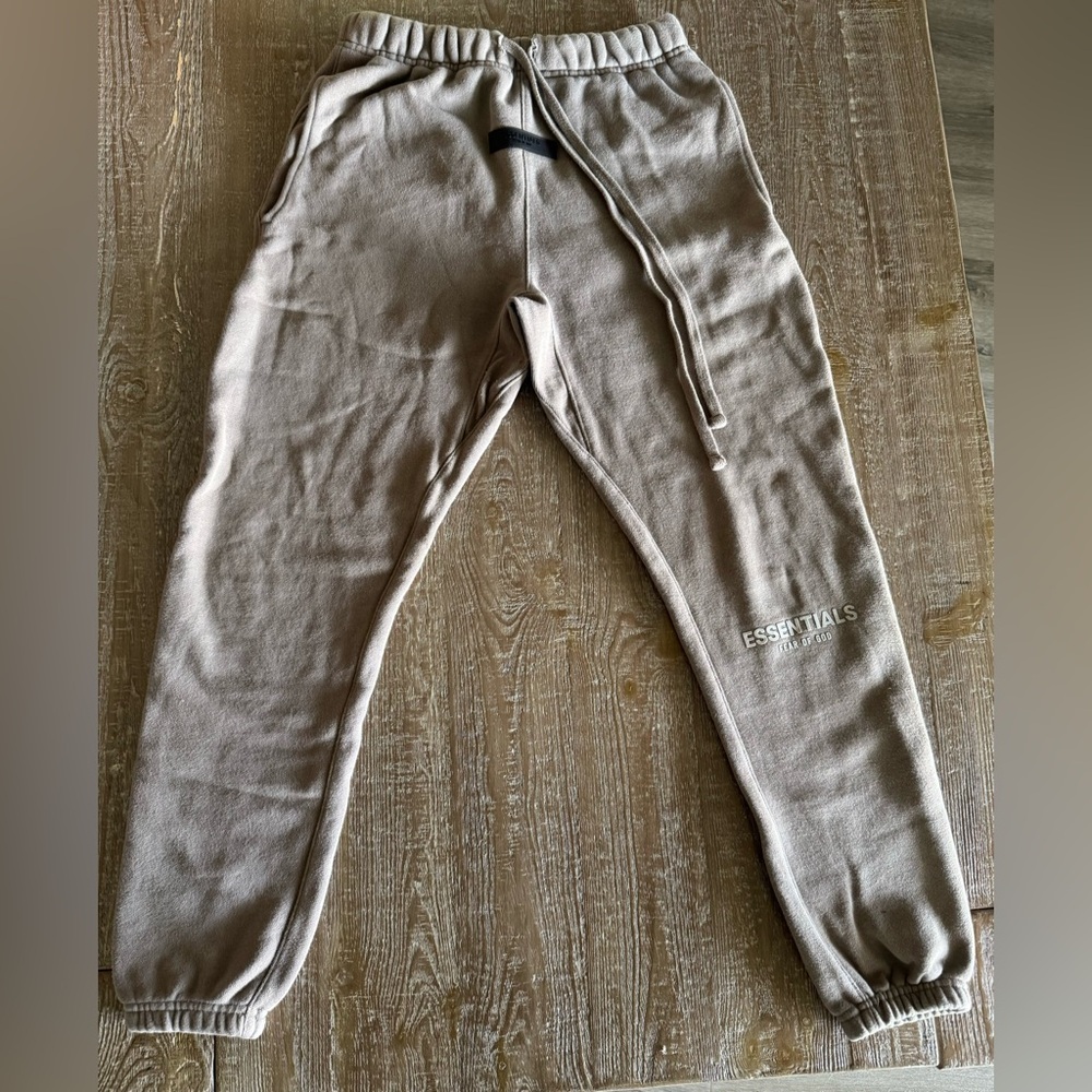 Men’s xxs essentials sweatpants